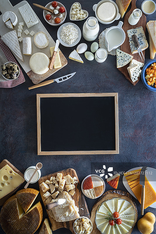 奶酪拼盘：乳制品图片素材