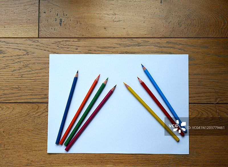 彩色铅笔俯视图图片素材