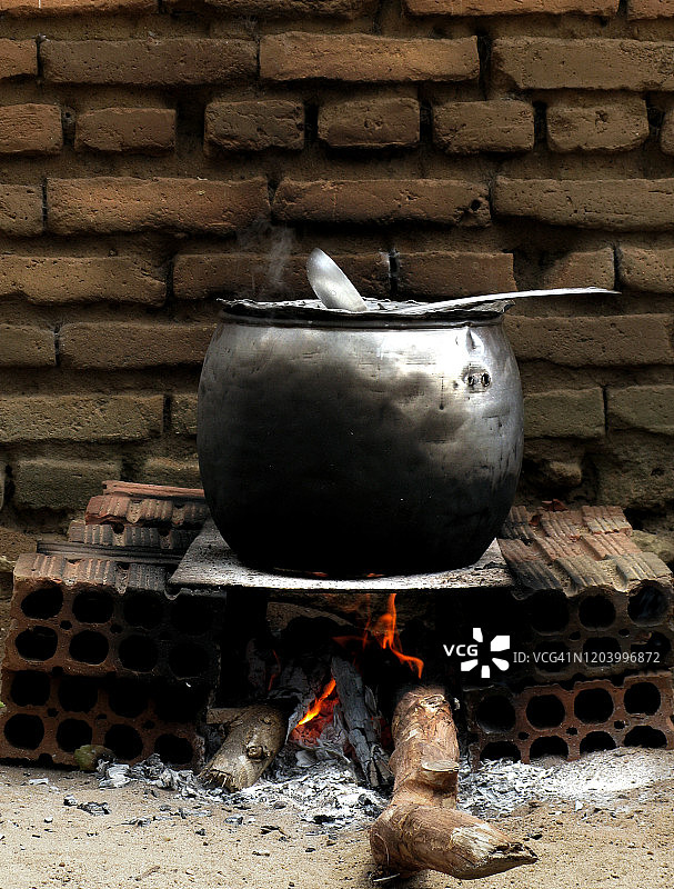 柴火炉图片素材
