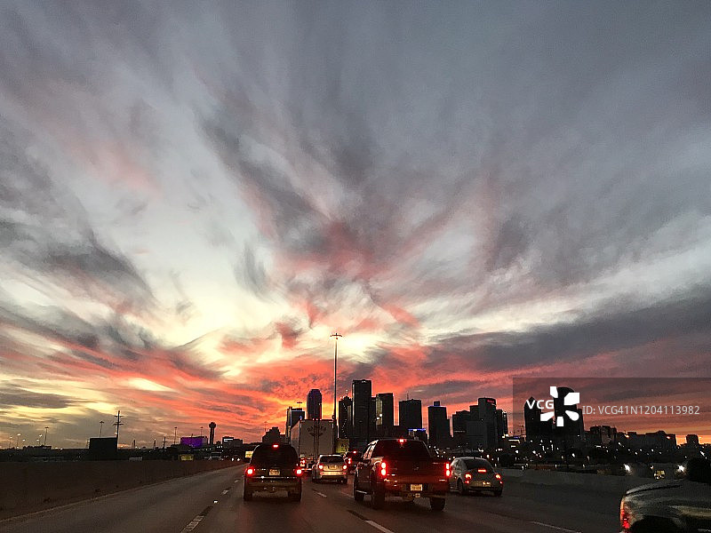 德克萨斯州达拉斯市中心壮丽日落图片素材