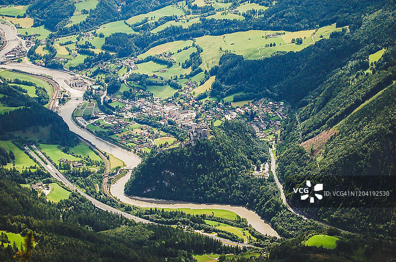 萨尔察赫河谷风光图片素材