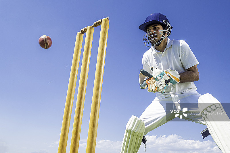 守门员准备接球图片素材