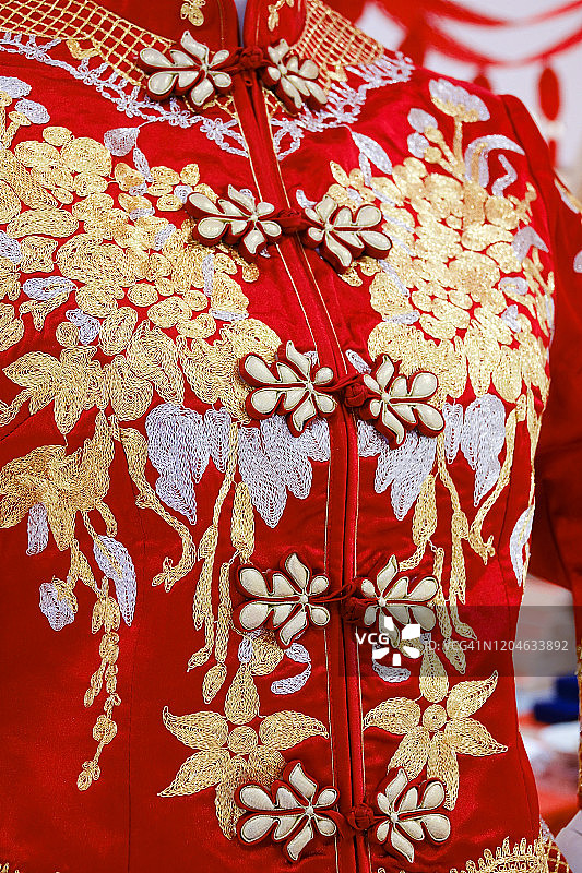 刺绣连衣裙图片素材