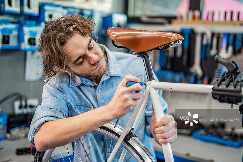 全新自行车座垫带来全新体验图片素材
