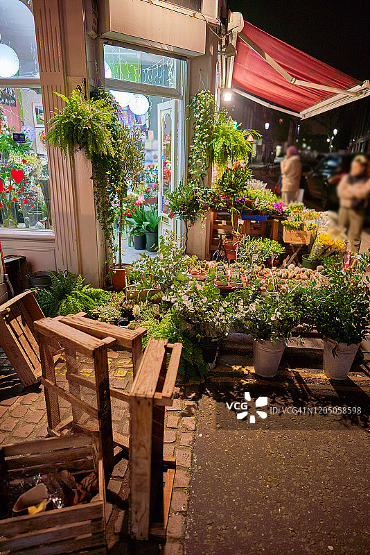 夜晚的波特贝罗市场图片素材