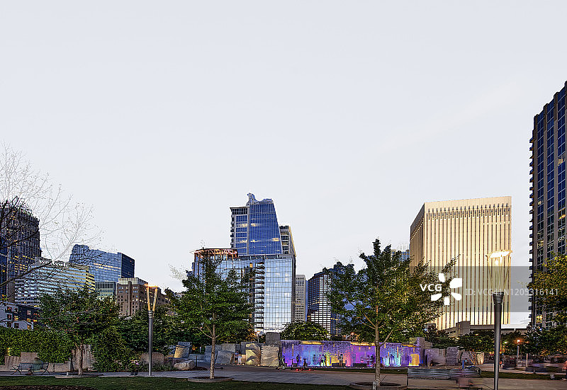 美国北卡罗来纳州夏洛特市城市景观图片素材