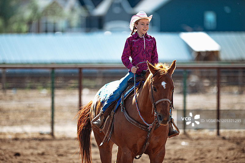 美国儿童骑术学校图片素材