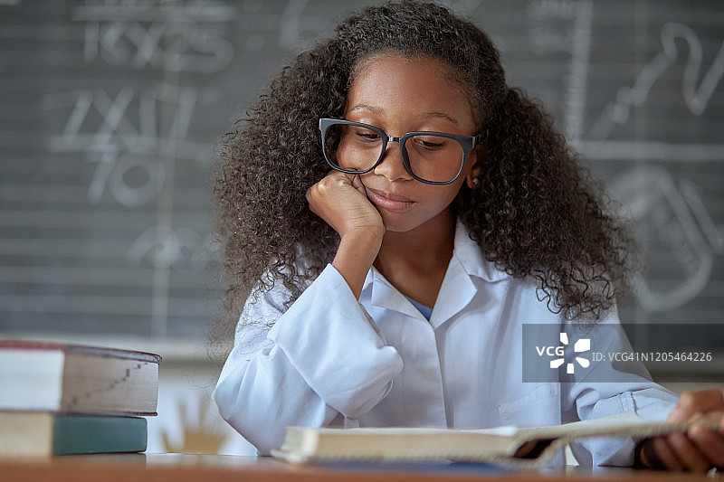 优质教育，价值无限图片素材