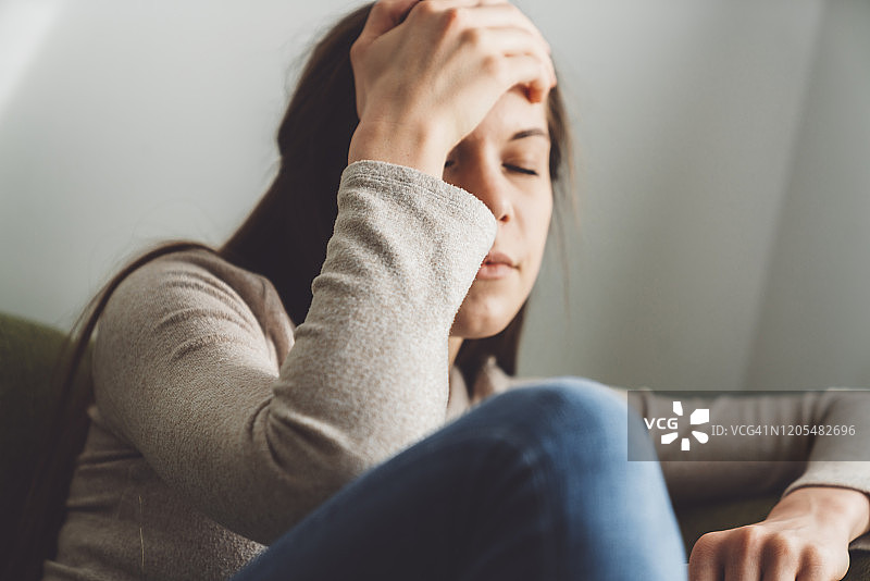 感到疲惫图片素材