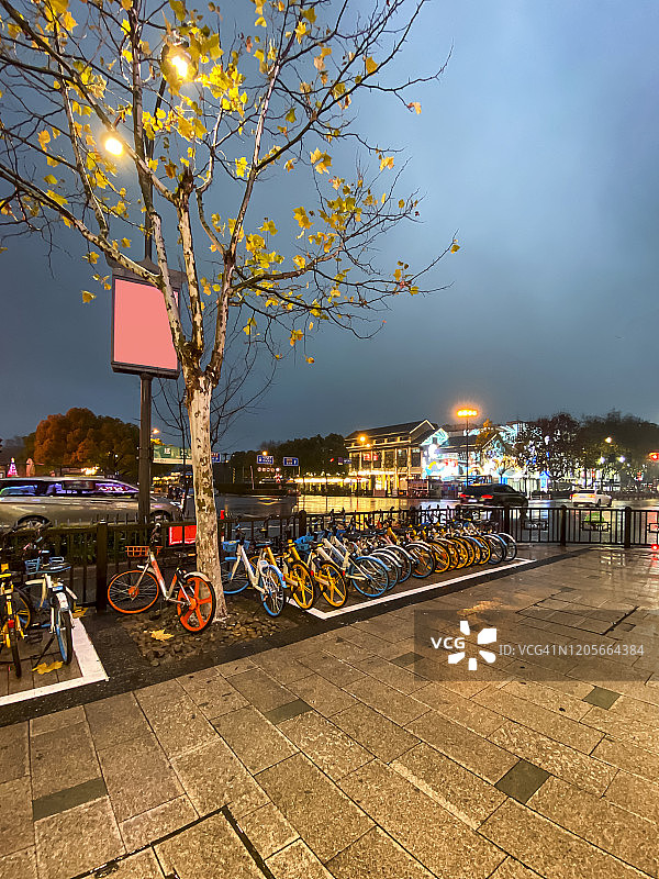 中国杭州夜景街景图片素材