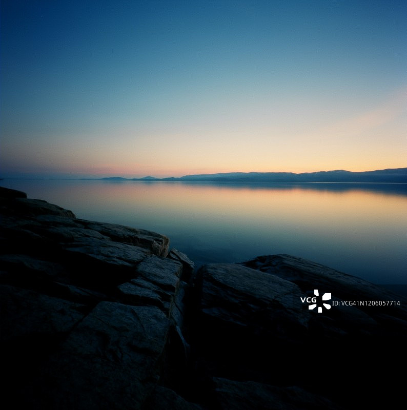 蒙大拿州湖泊图片素材