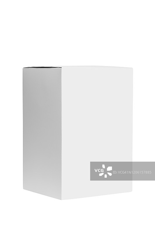 白色纸板箱，白色背景隔离图片素材