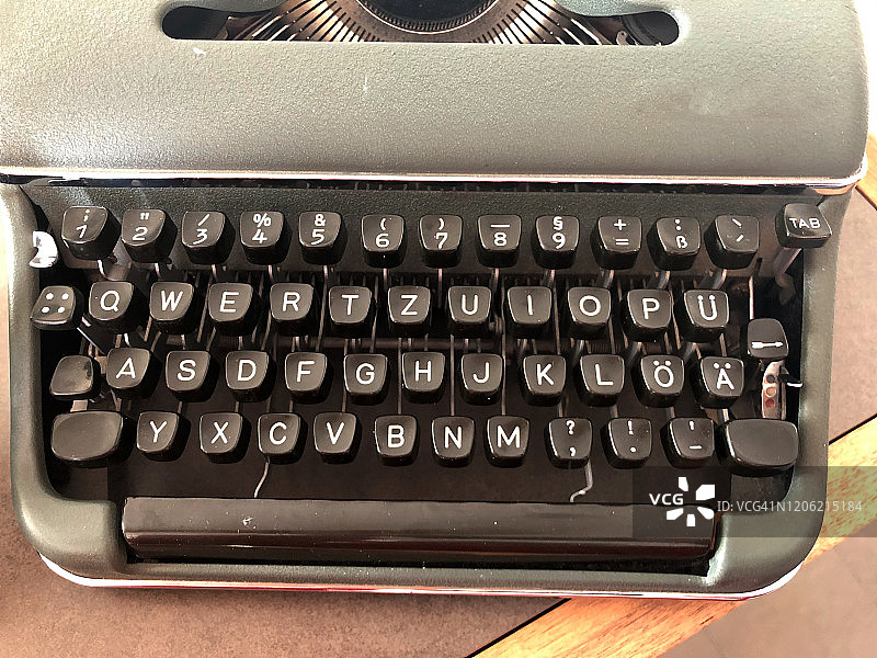 冰岛北部胡萨维克的打字机图片素材