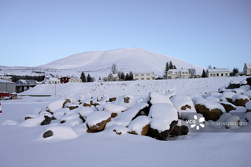 冰岛北部胡萨维克城市景观图片素材