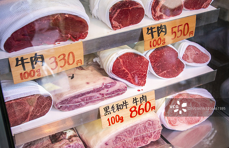 日本东京筑地鱼市场出售的和牛图片素材