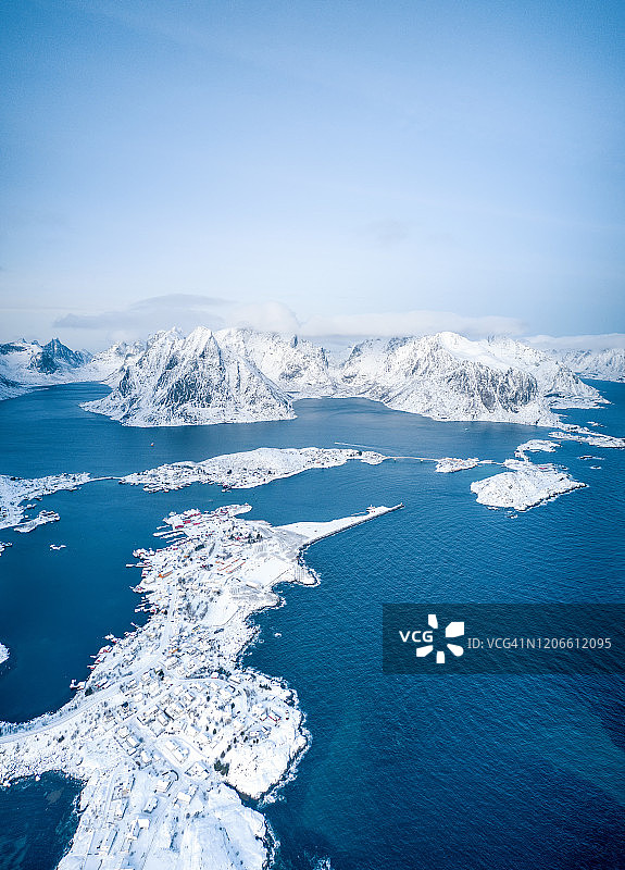 挪威雷讷鸟瞰图图片素材
