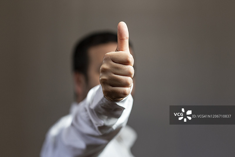 竖起大拇指，好样的，成功商业理念图片素材