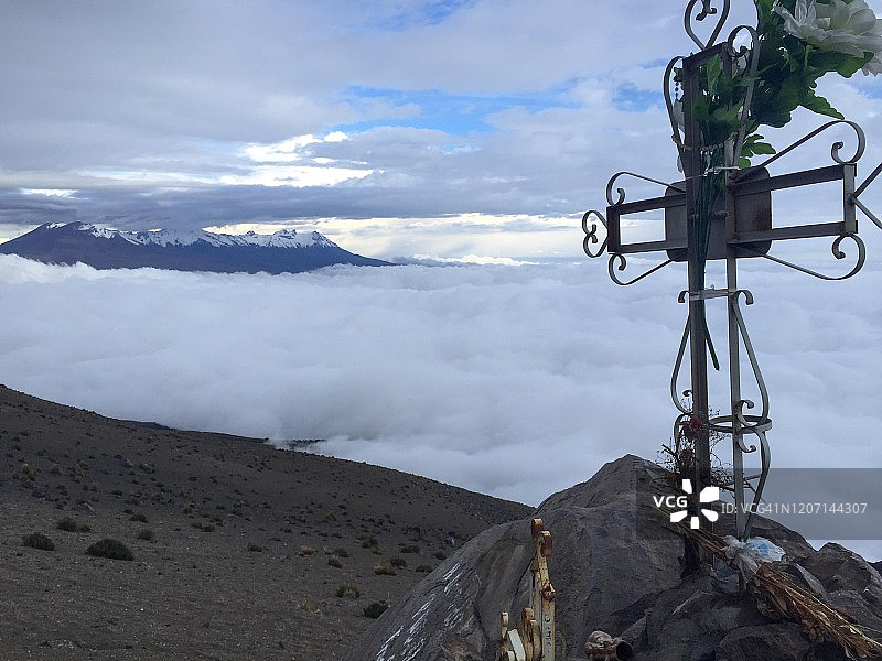 大本营的十字架图片素材