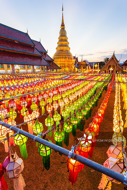 七彩灯节和灯会图片素材