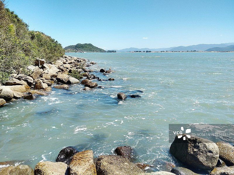 巴西圣卡塔琳娜州弗洛里亚诺波利斯的大西洋图片素材