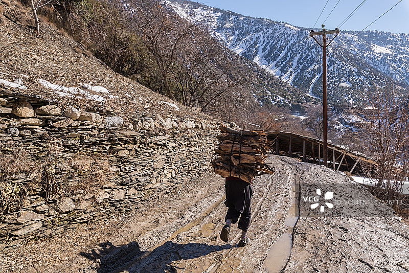 努力终有回报图片素材