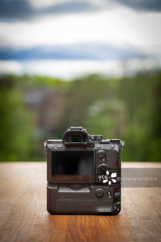 单反相机的背面图片素材