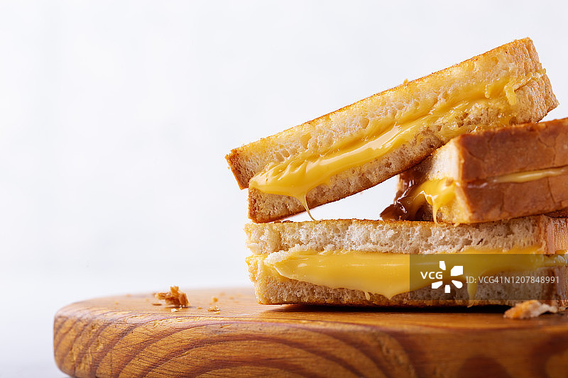 烤奶酪三明治堆叠图片素材