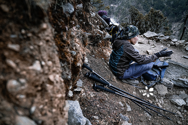 尼泊尔徒步装备图片素材