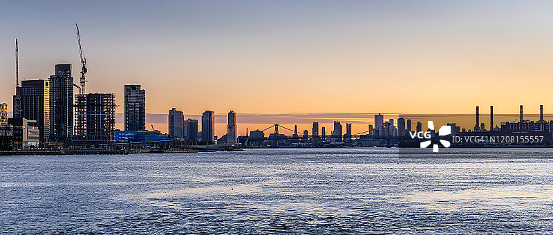 纽约布鲁克林和威廉斯堡日落景色图片素材