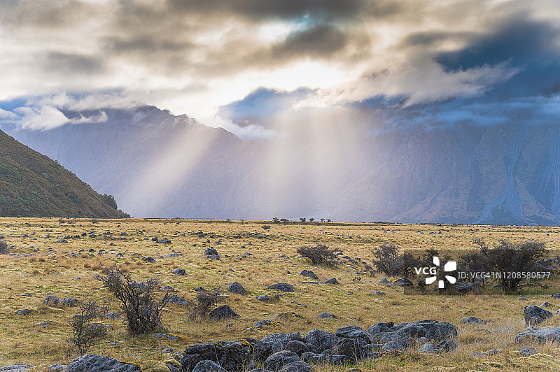 新西兰库克山塔斯曼冰川雪山自然景观图片素材