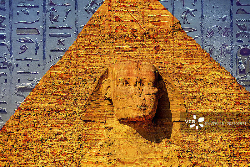 埃及符号、象形文字与吉萨狮身人面像和卡夫拉金字塔图片素材