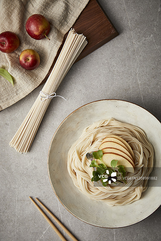 苹果面条图片素材