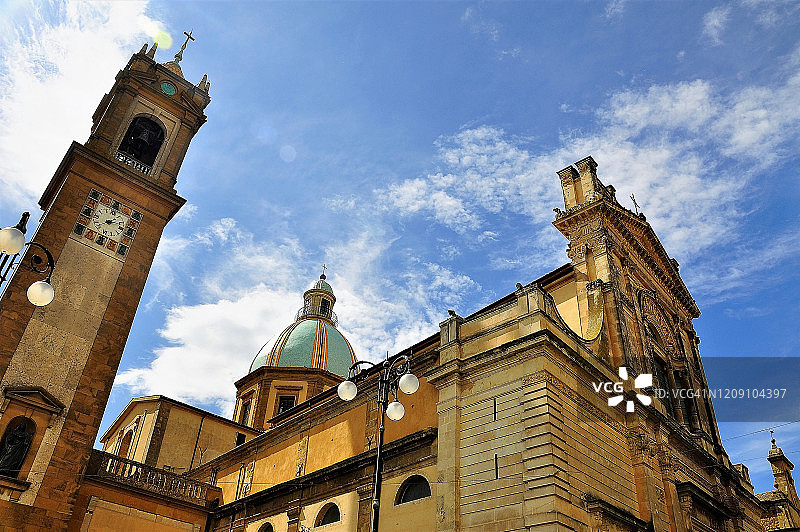意大利卡尔塔吉罗内圣朱利亚诺教堂图片素材