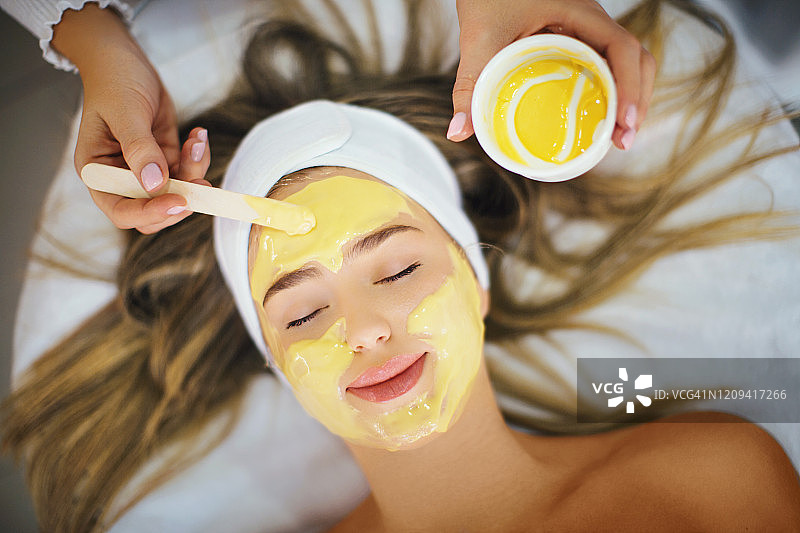 享受美容护理图片素材