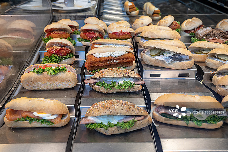 海鲜什锦三明治，选择性聚焦图片素材