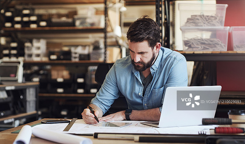 一个绝妙计划的诞生图片素材