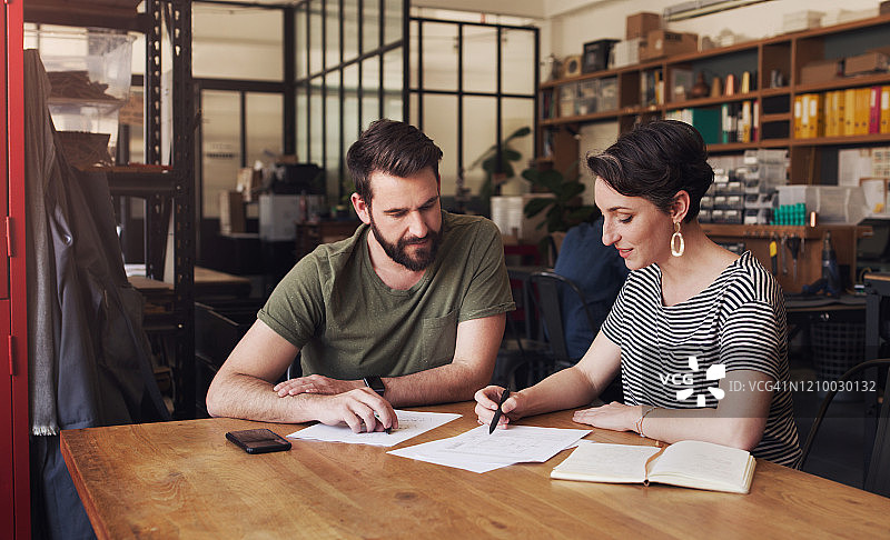 用创意留住客户图片素材