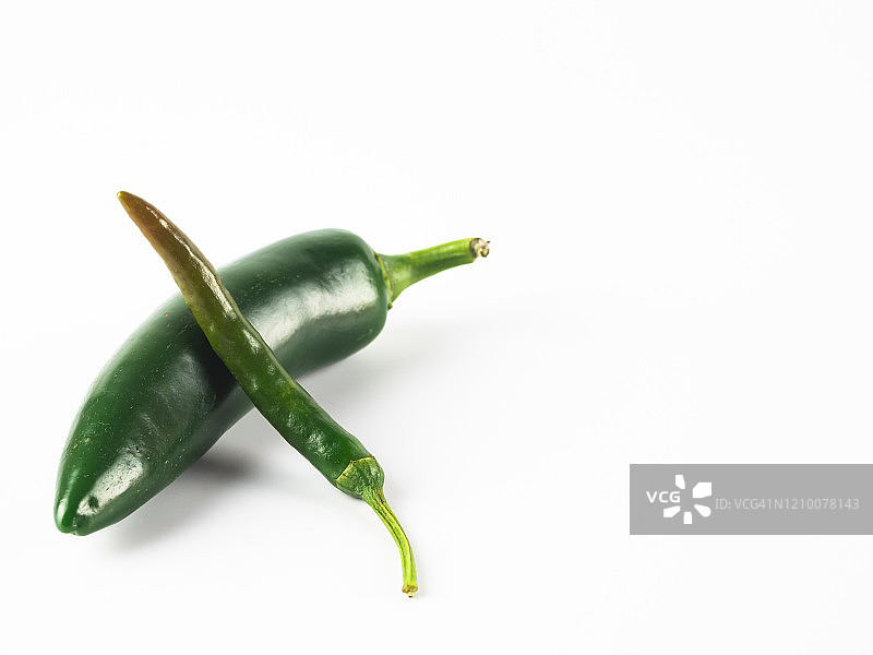 辣味辣椒，白色背景图片素材