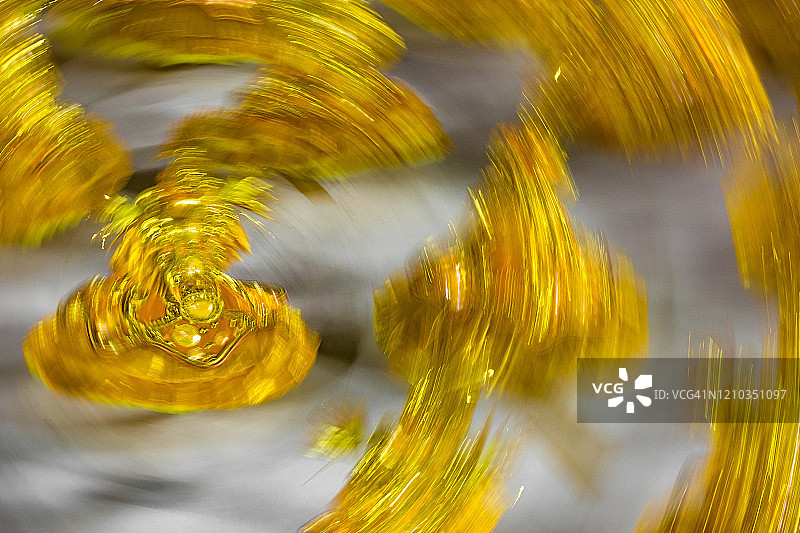 桑巴舞学校游行汇演图片素材