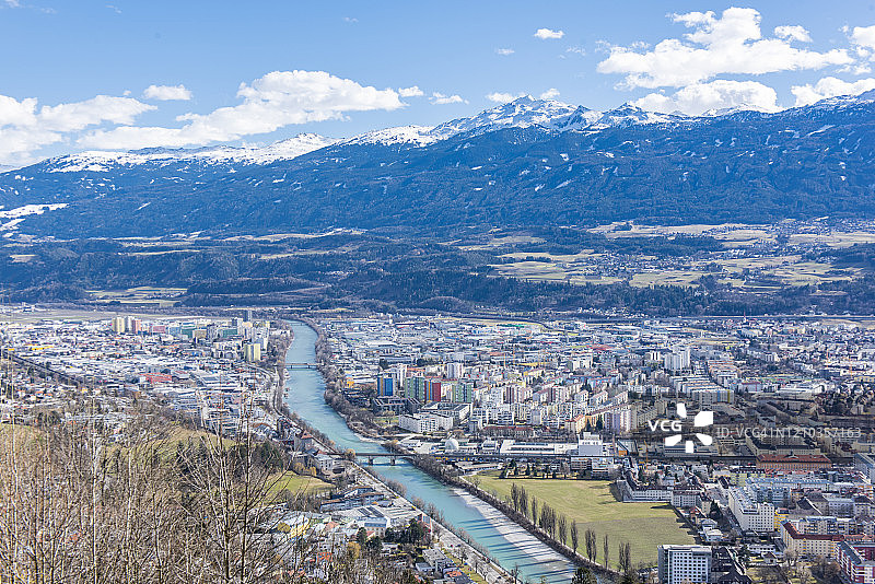 奥地利因斯布鲁克城市鸟瞰图图片素材