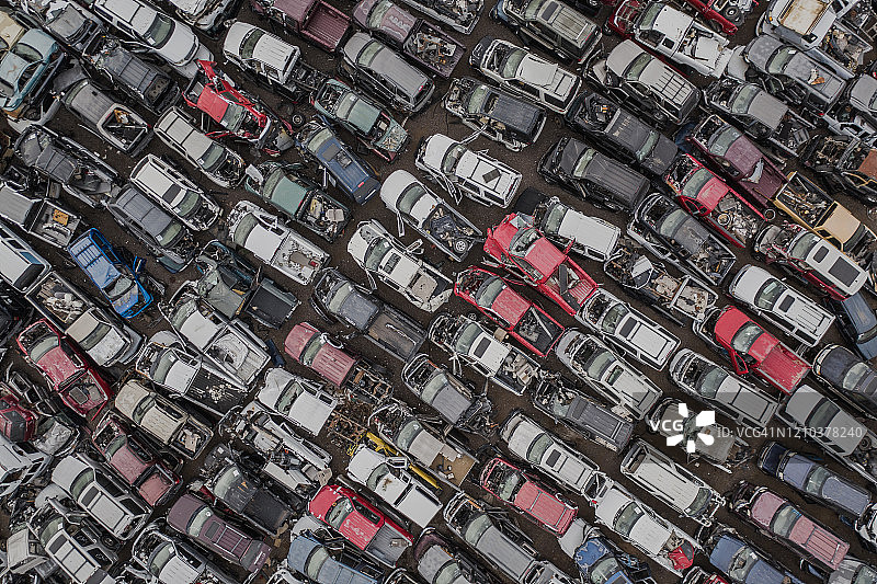 从上方看到的报废车辆，美国亚利桑那州图片素材