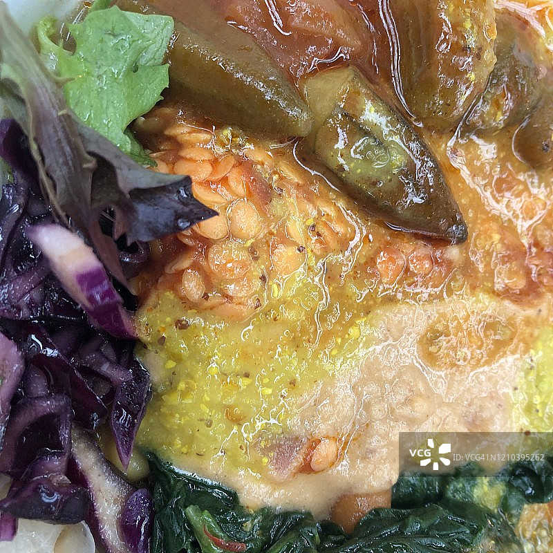 伦敦斯皮塔菲尔德市场富含蛋白质的埃塞俄比亚纯素食品图片素材