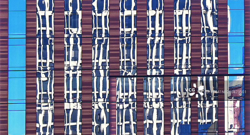 扭曲的倒影图片素材