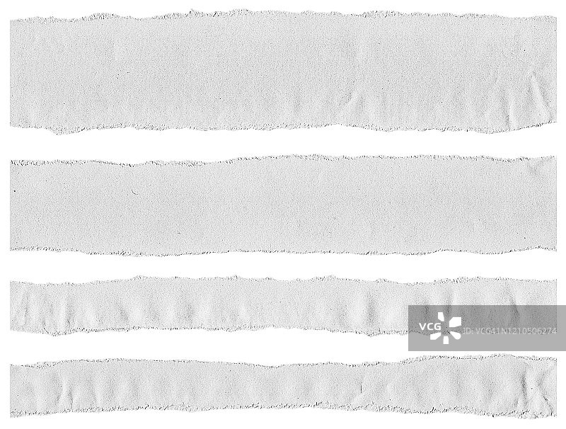 白色背景上的撕裂纸张图片素材