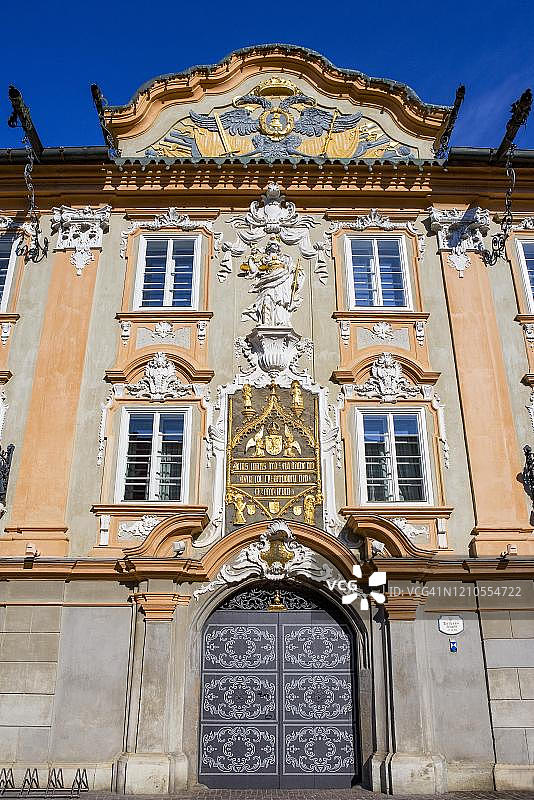 奥地利克恩顿州巴洛克风格市政厅图片素材