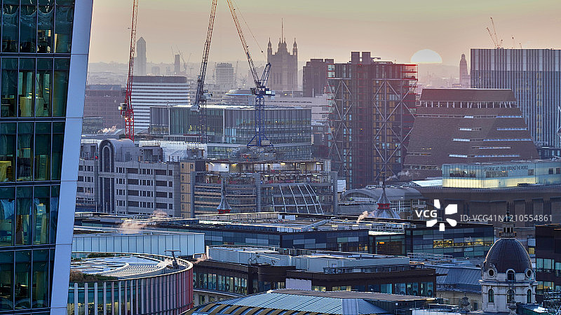 伦敦城市西部的日落图片素材