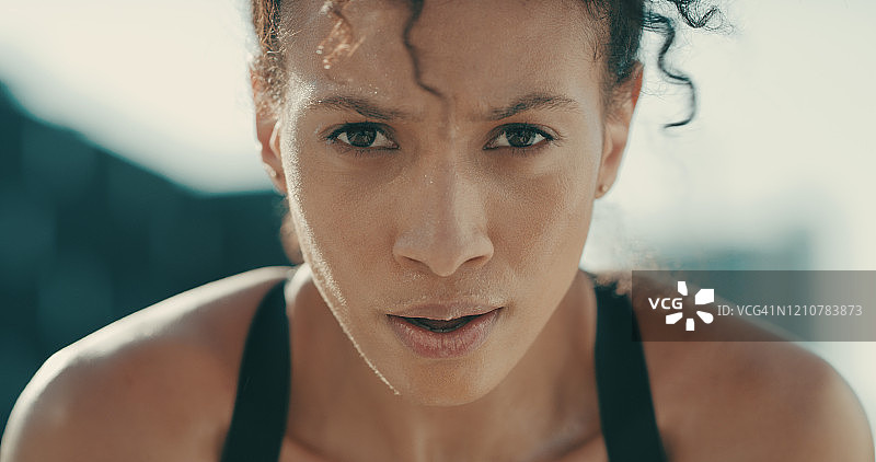 如果在训练时放弃，你就是在训练自己放弃图片素材