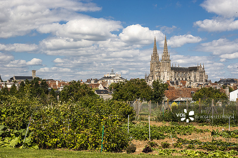 城镇和塞市圣母大教堂图片素材