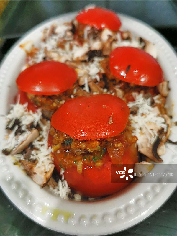 米饭酿番茄图片素材