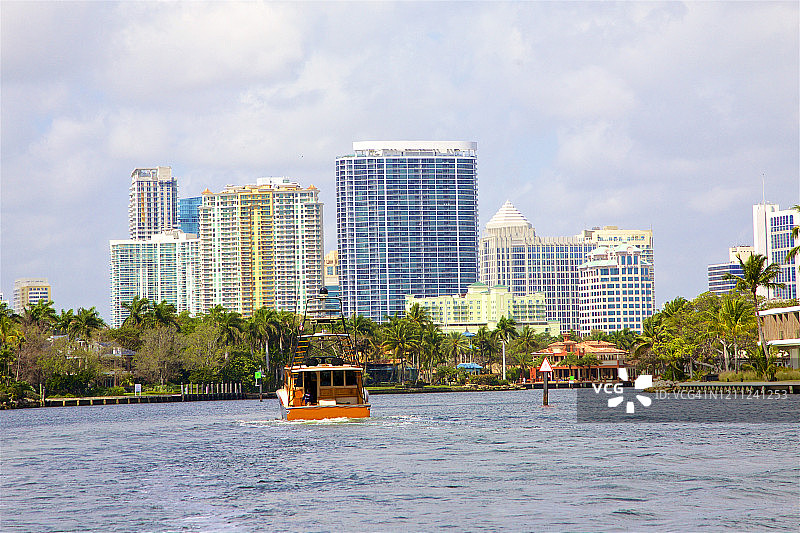 劳德代尔堡市中心新河景观图片素材